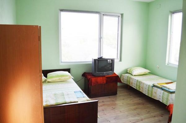 Къща За Гости "Черната Роза" Bulgarevo Exterior photo